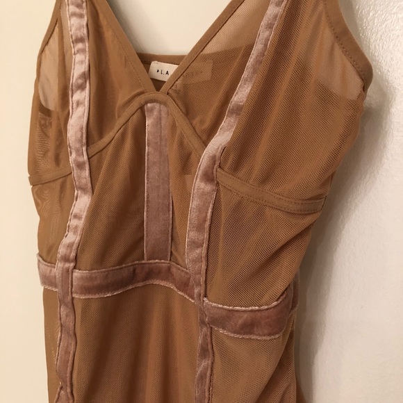 NWT. Mesh & Velvet Nude Pink Bodysuit. - Picture 2 of 5